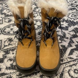 Very warm, comfortable winter boots